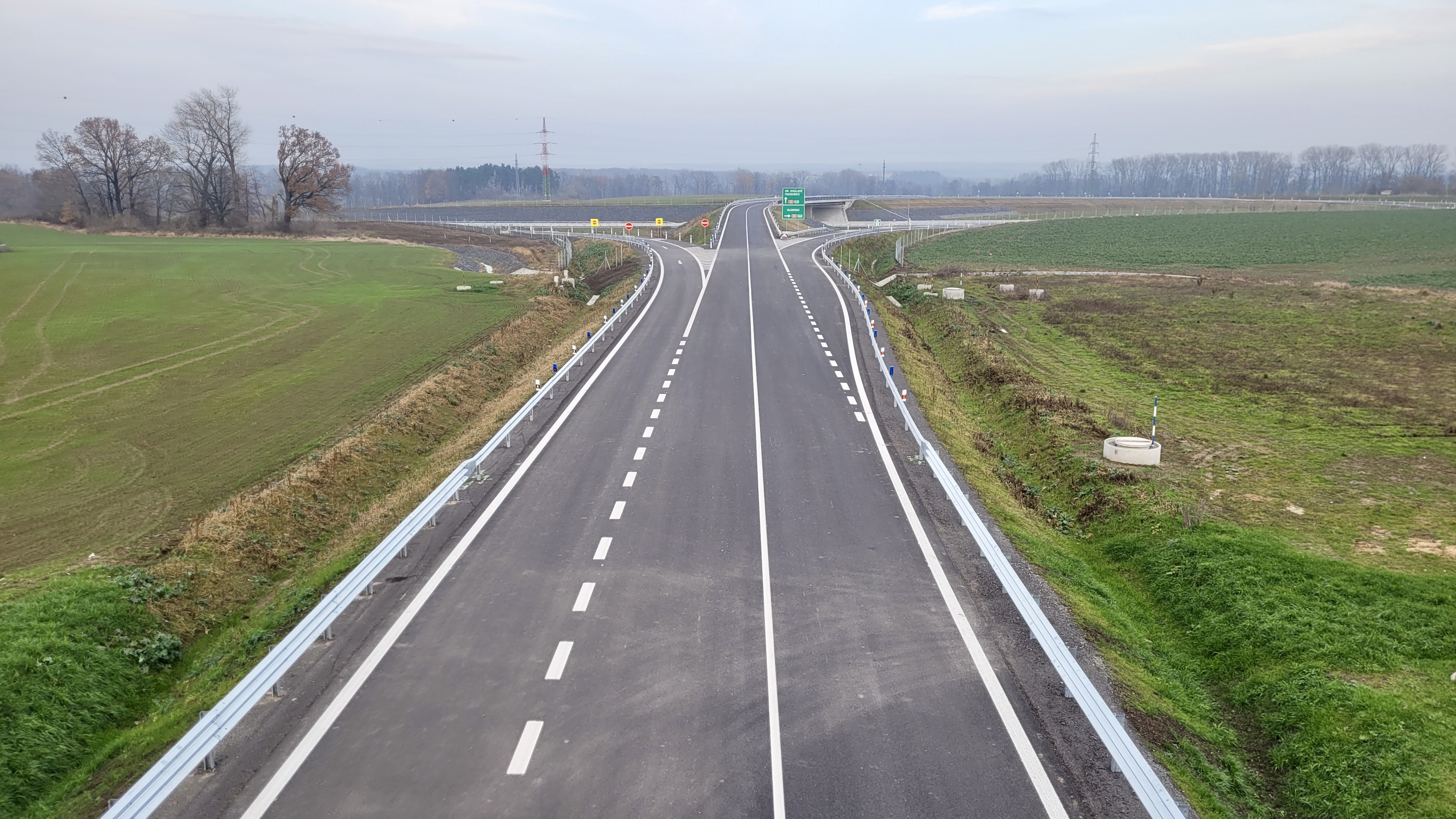 Dálnice D35 – výstavba úseku Ostrov–Časy - Construcția de drumuri & poduri