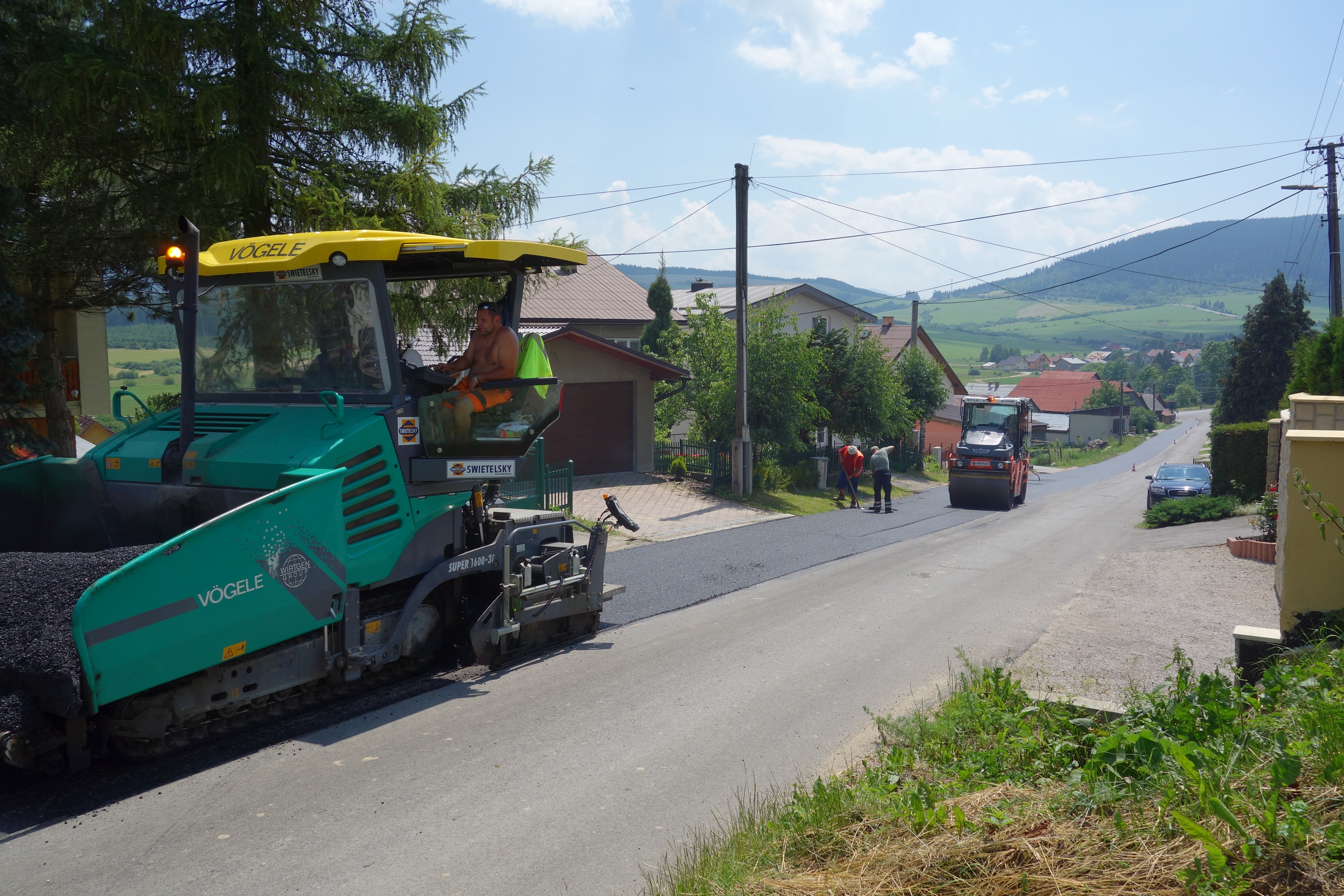 Rekonštrukcia cesty III/2284 Hruštín - Vaňovka - Construcția de drumuri & poduri