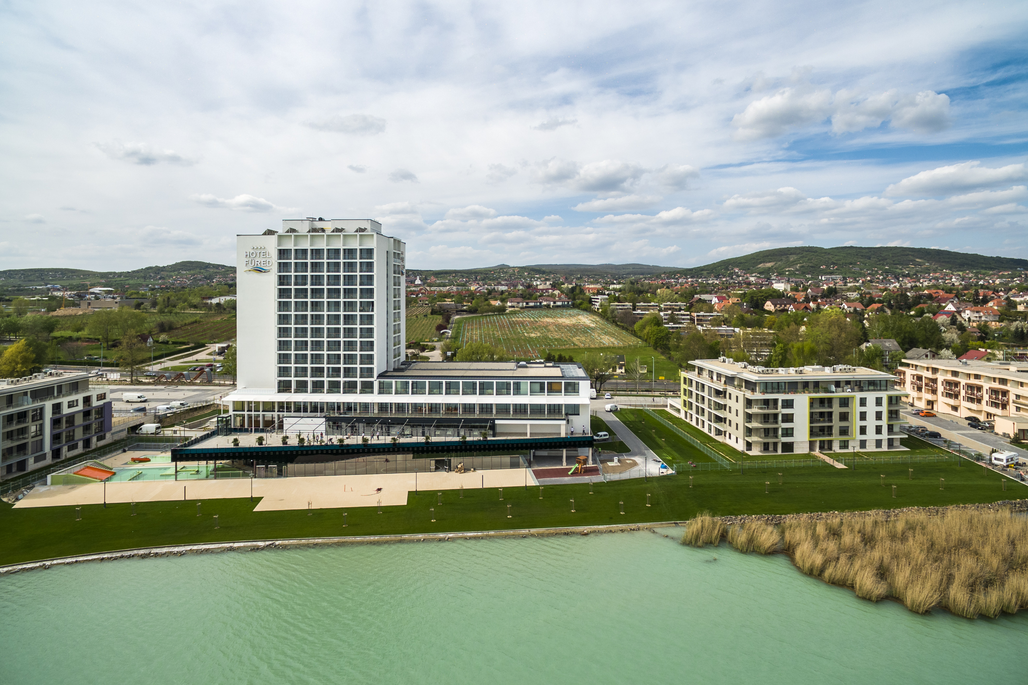 Hotel Füred - Construcții industriale