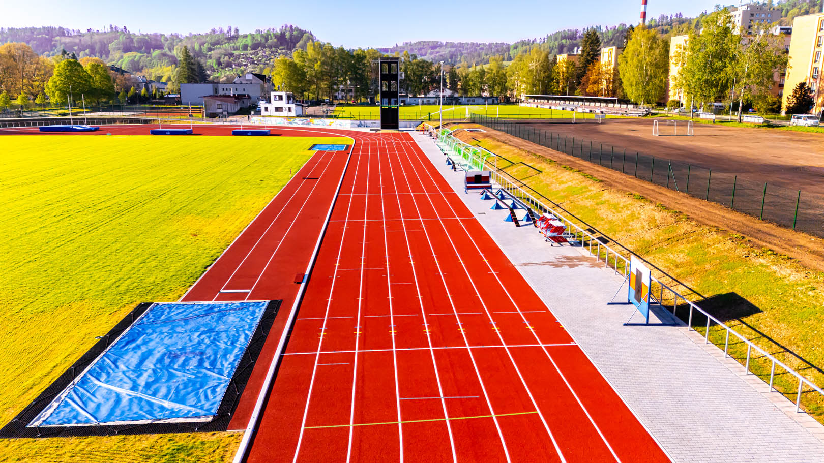 Rekonstrukce Atletického stadionu v Semilech - Competență de specialitate