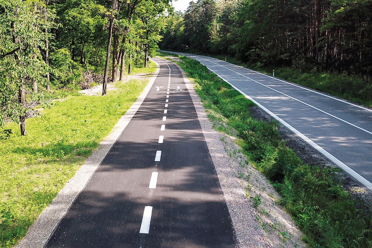 Cyklostezka, Hodonín – Ratíškovice - Construcția de drumuri & poduri Cyklostezka, Hodonín – Ratíškovice - Construcția de drumuri & poduri