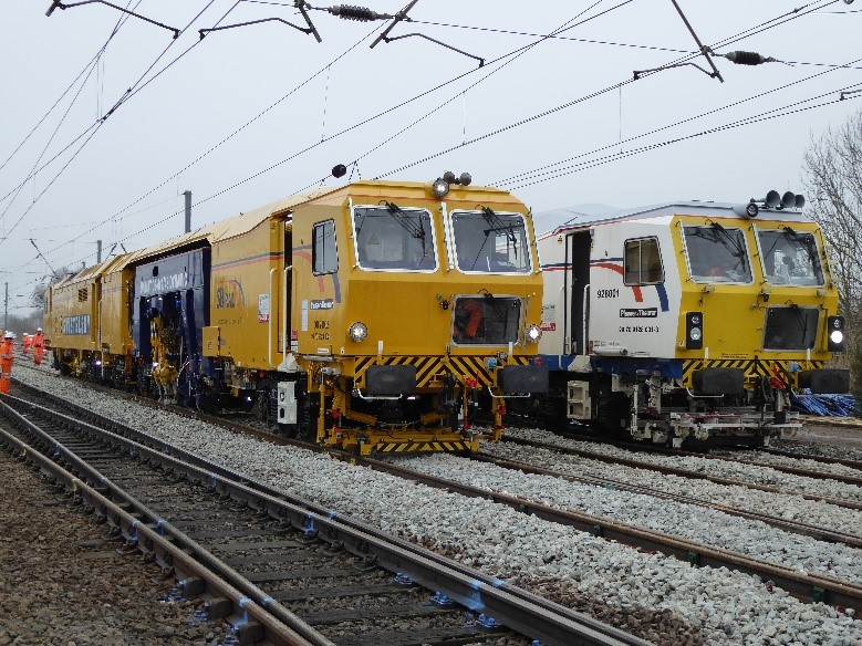 Network Rail-Supply and Operation of On Track Machines - Construcții feroviare