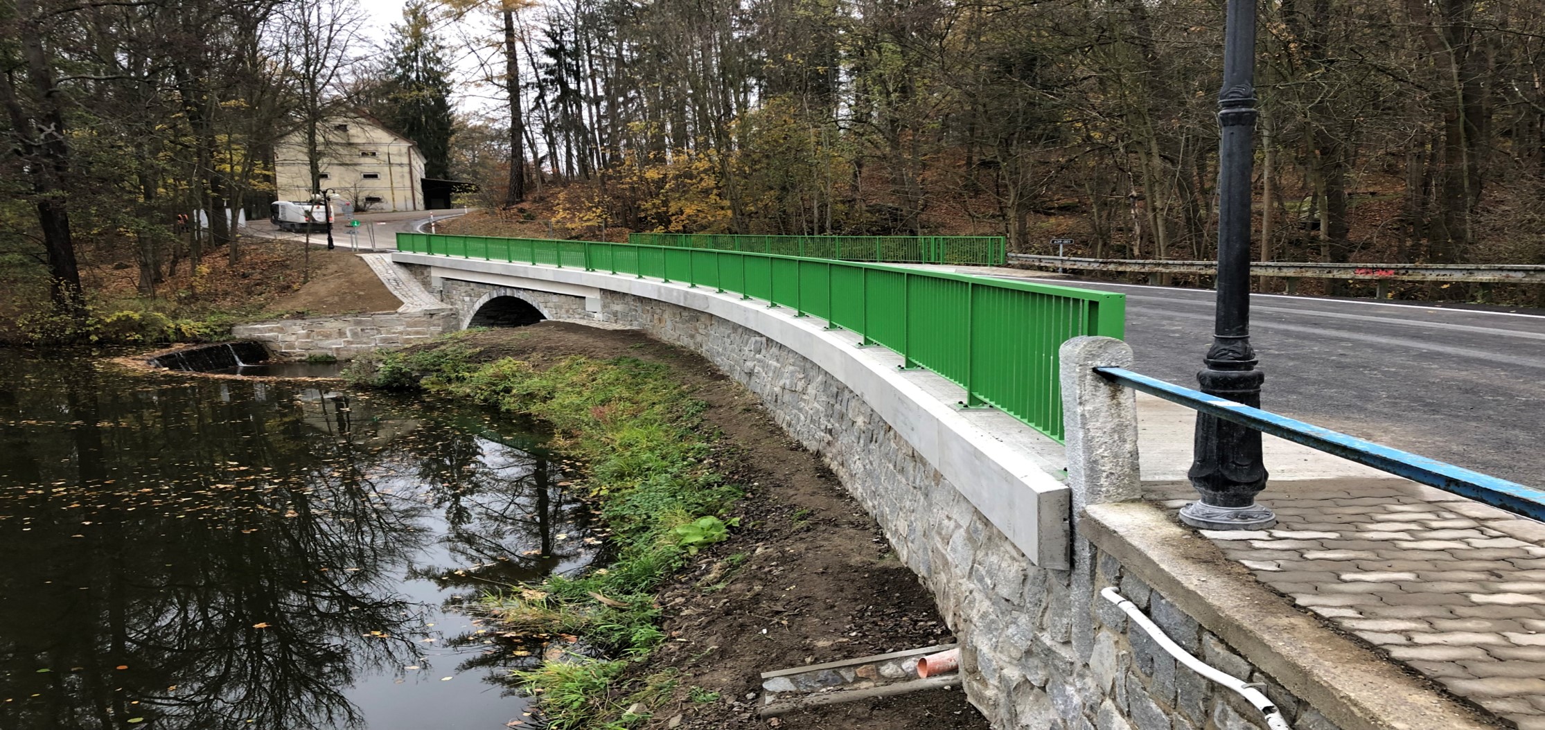 Most, Kamenice nad Lipou - Construcția de drumuri & poduri