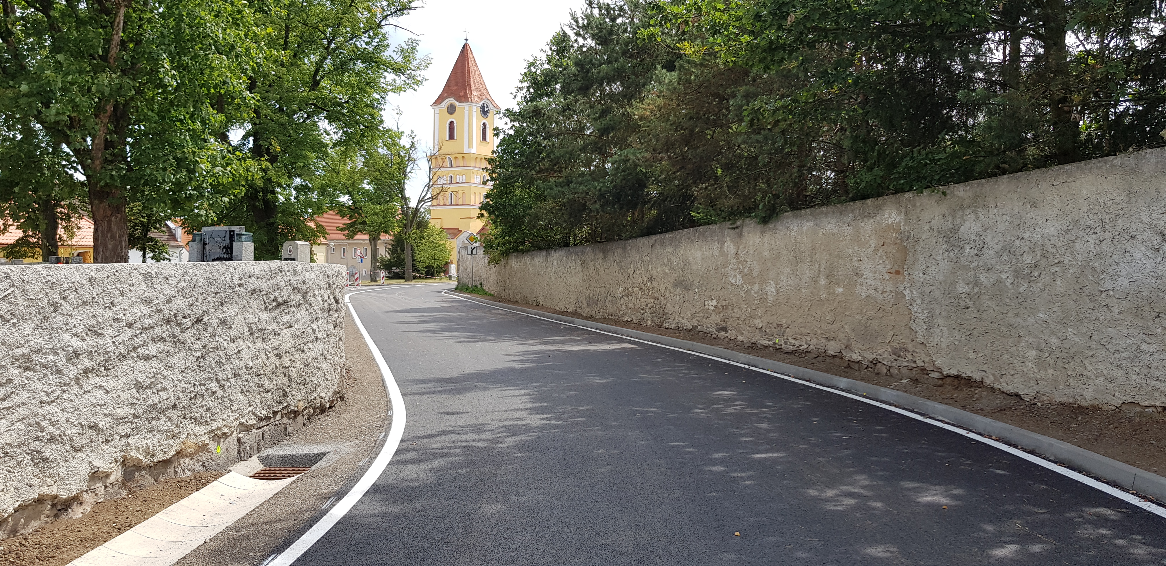 Rekonstrukce silnice III/02218 Katovice                 - Construcția de drumuri & poduri
