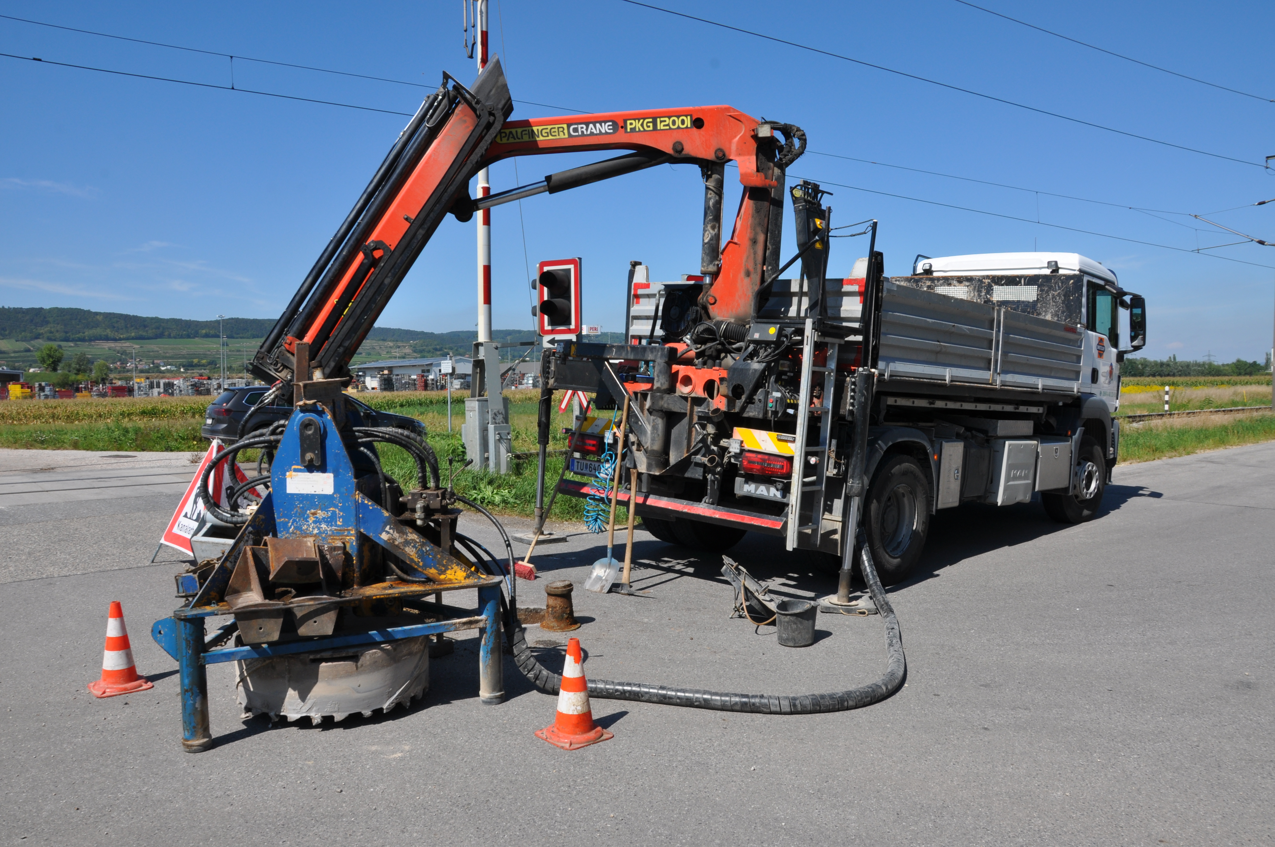 Schachtdeckel sanieren, heben und angleichen - Competență de specialitate