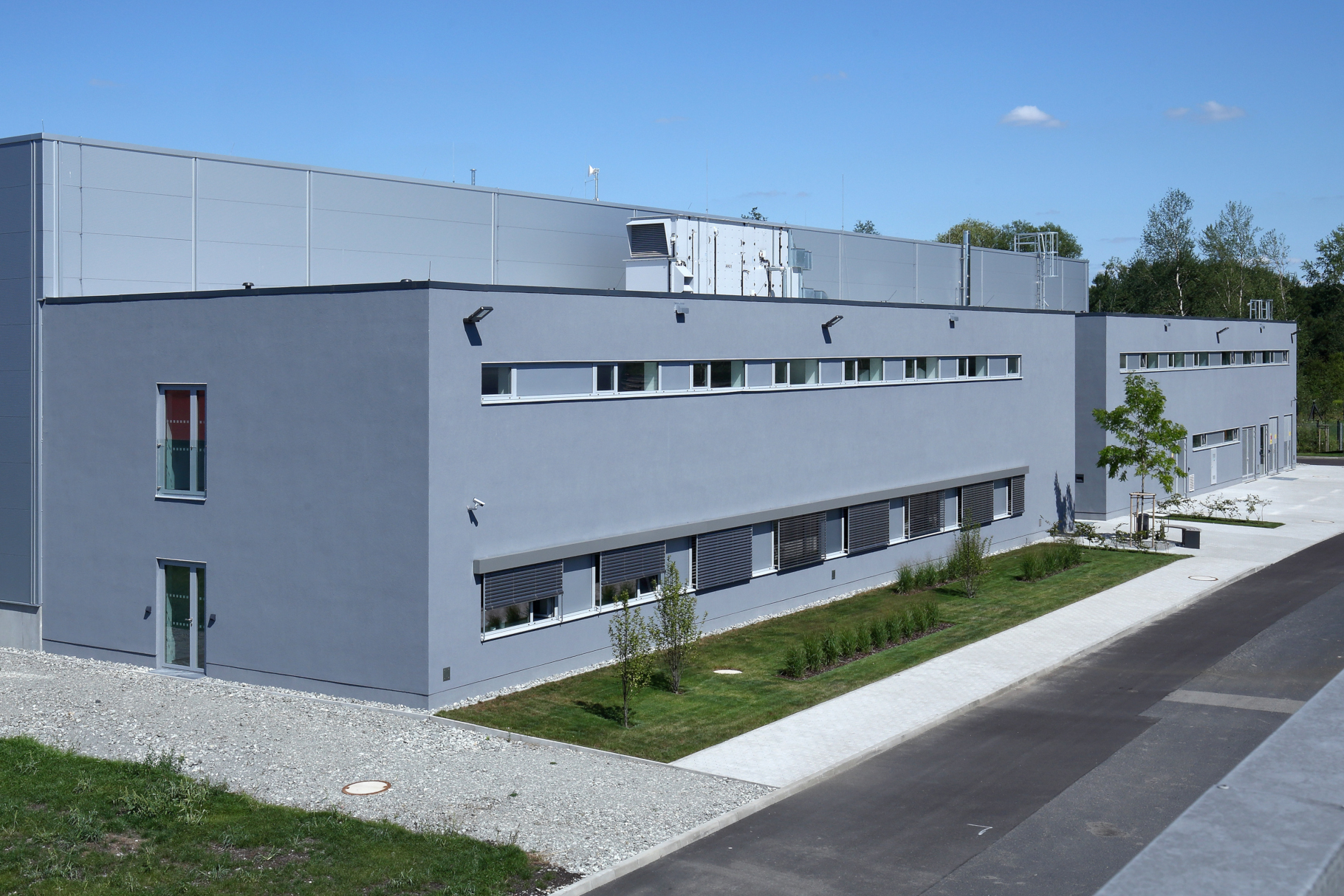 Česká Lípa – hala Docter Optics - Construcții industriale