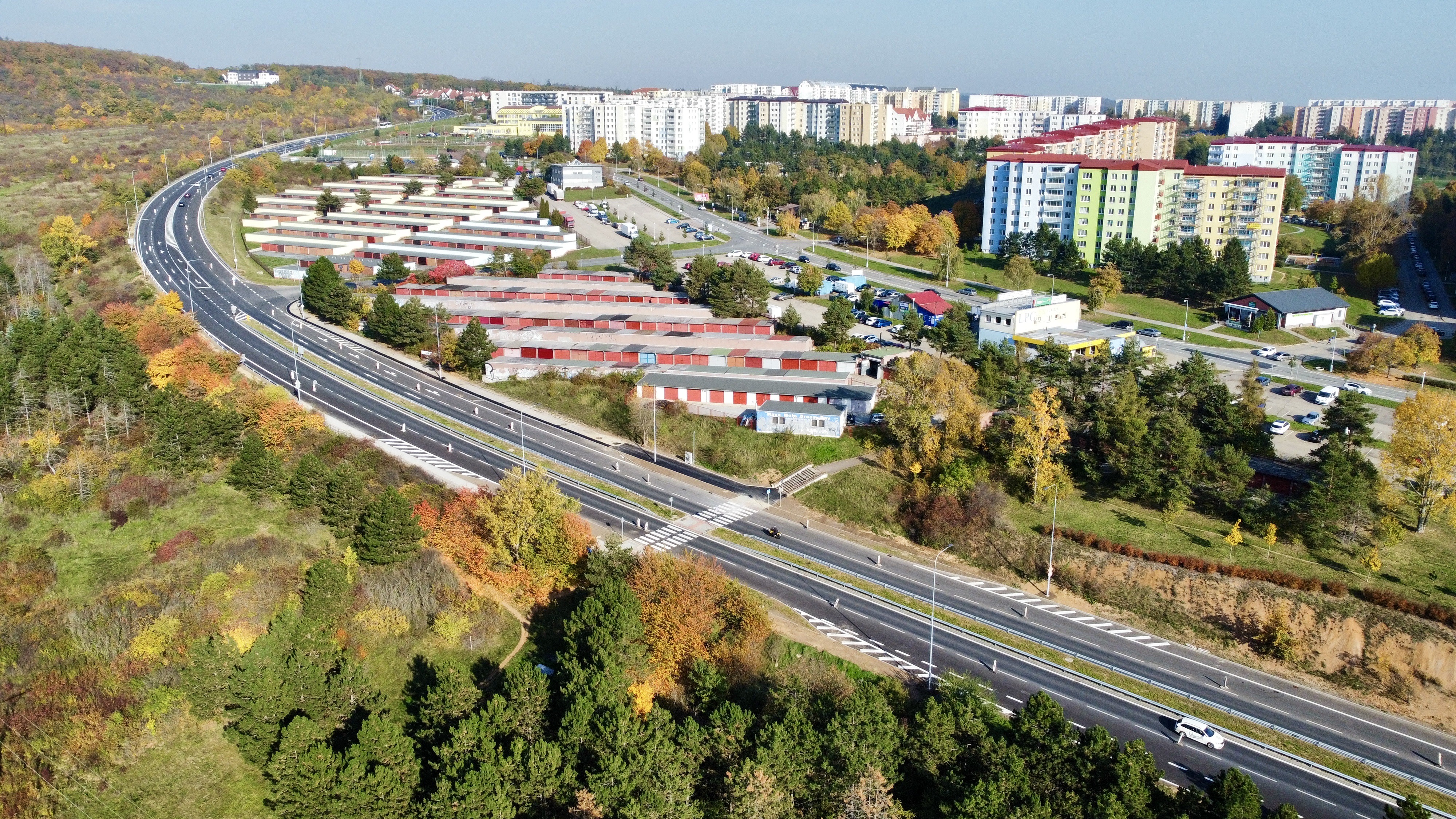Brno – rekonstrukce ul. Jedovnická - Construcția de drumuri & poduri
