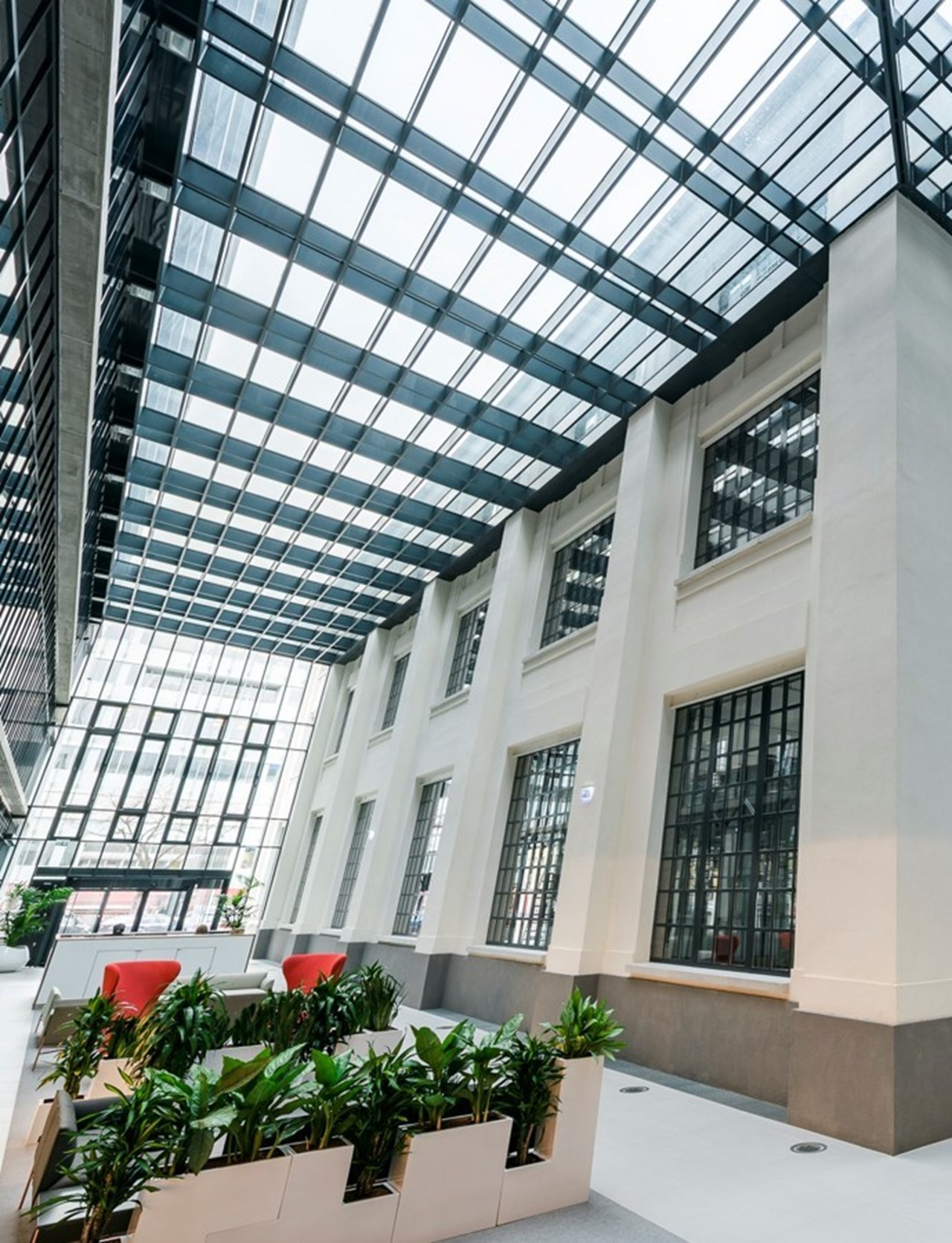 Aflați mai multe despre referințele noastre într-o discuție personală - Construcții industriale Aflați mai multe despre referințele noastre într-o discuție personală - Construcții industriale