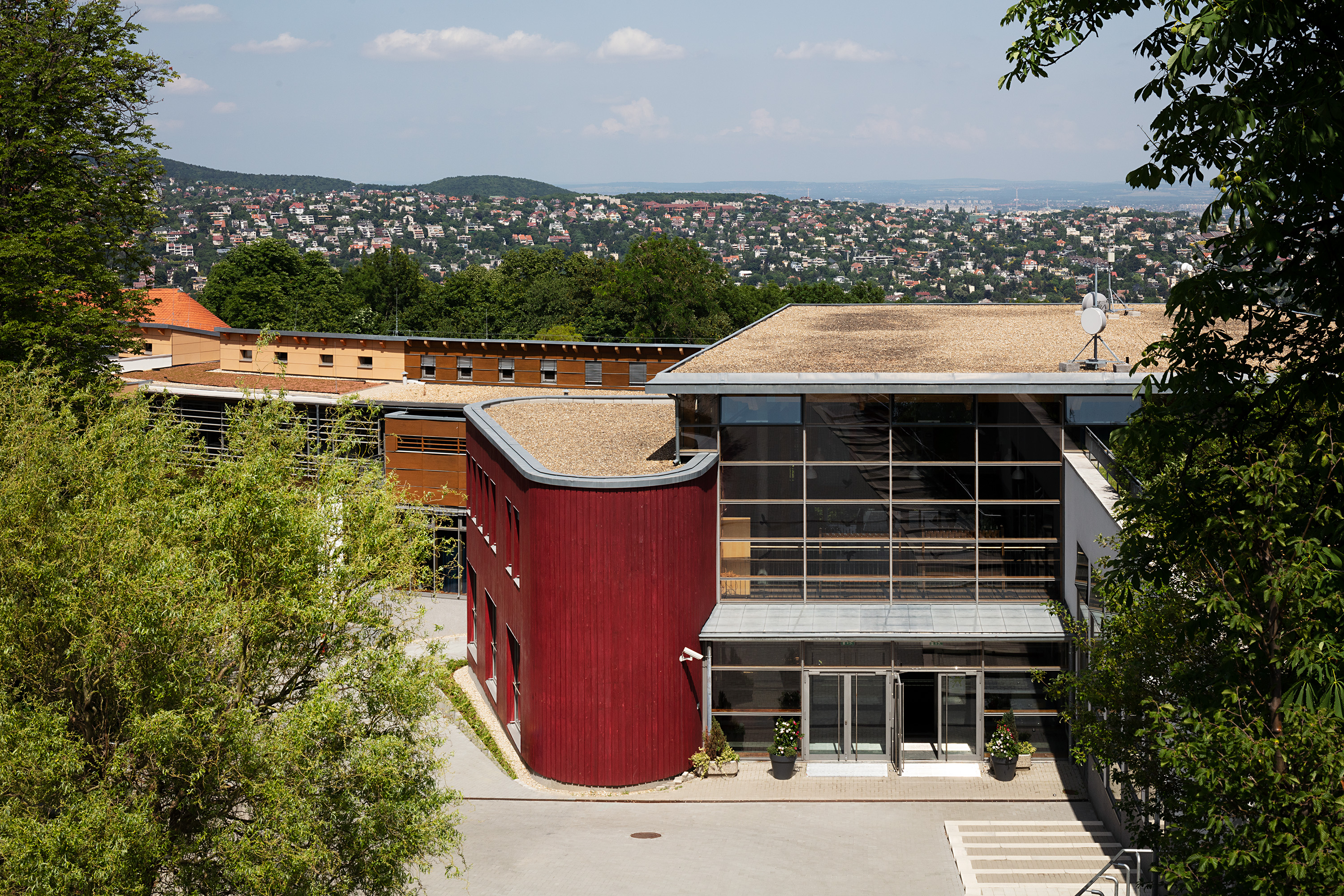 Német Iskola bővítése  - Construcții industriale