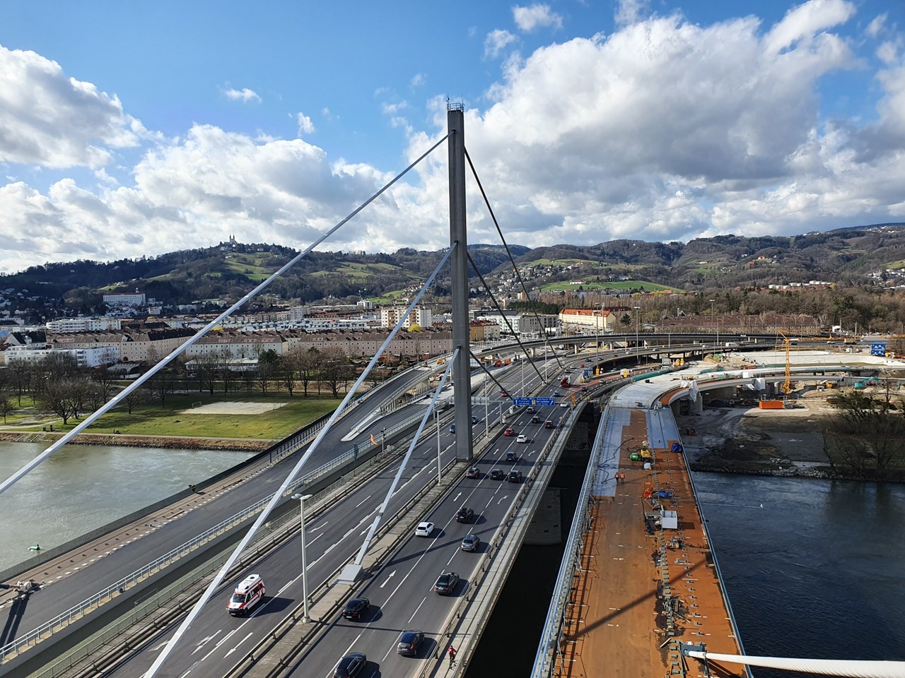 Linz A7 Bypassbrücken  - Construcția de drumuri & poduri Linz A7 Bypassbrücken  - Construcția de drumuri & poduri