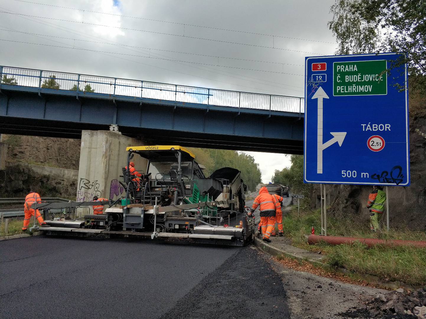 Silnice I/19, Tábor – rekonstrukce mimoúrovňové křižovatky s dálnicí D3 - Construcția de drumuri & poduri