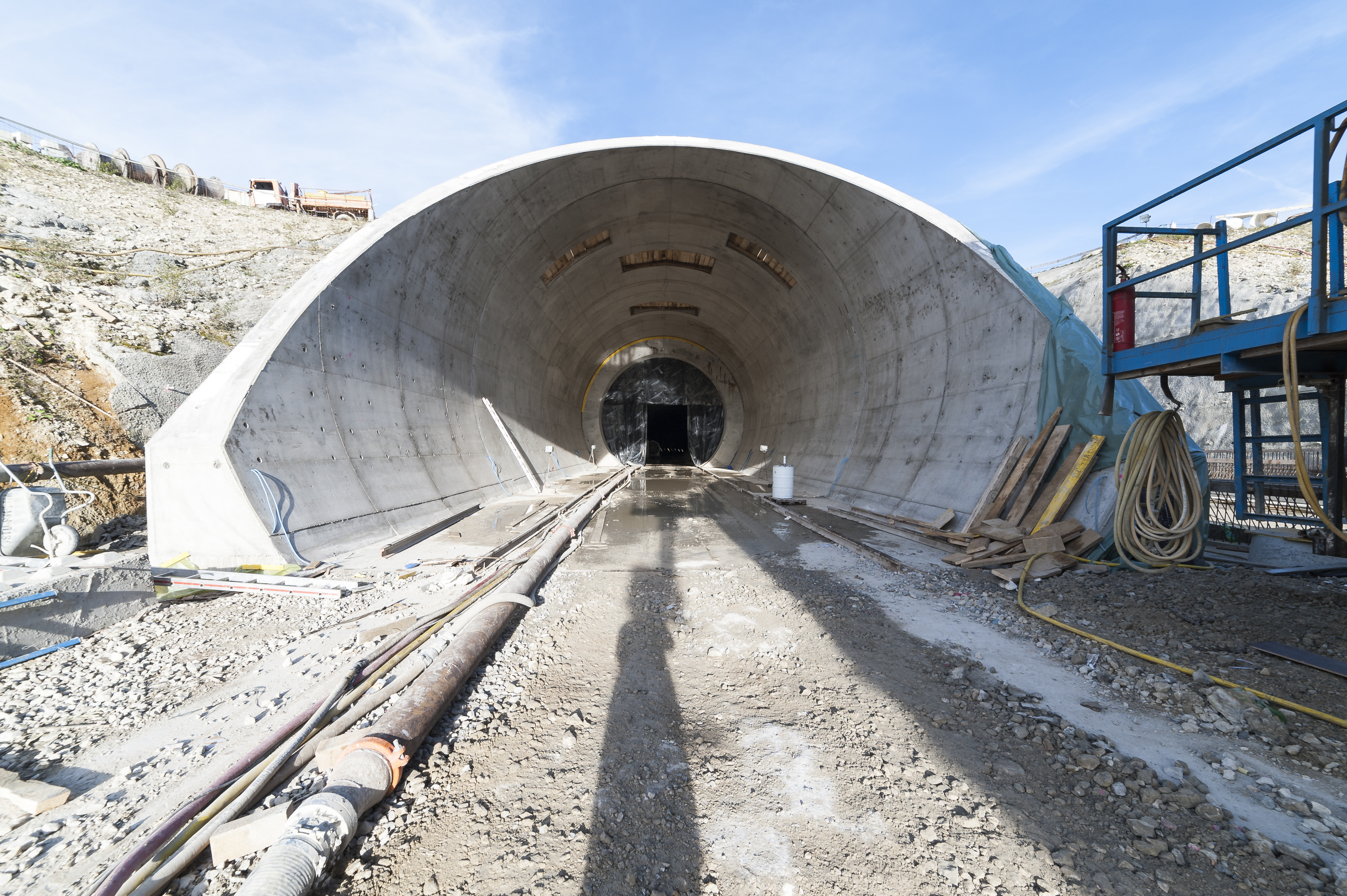 Tunnel Albaufstieg - Construcția de tunele