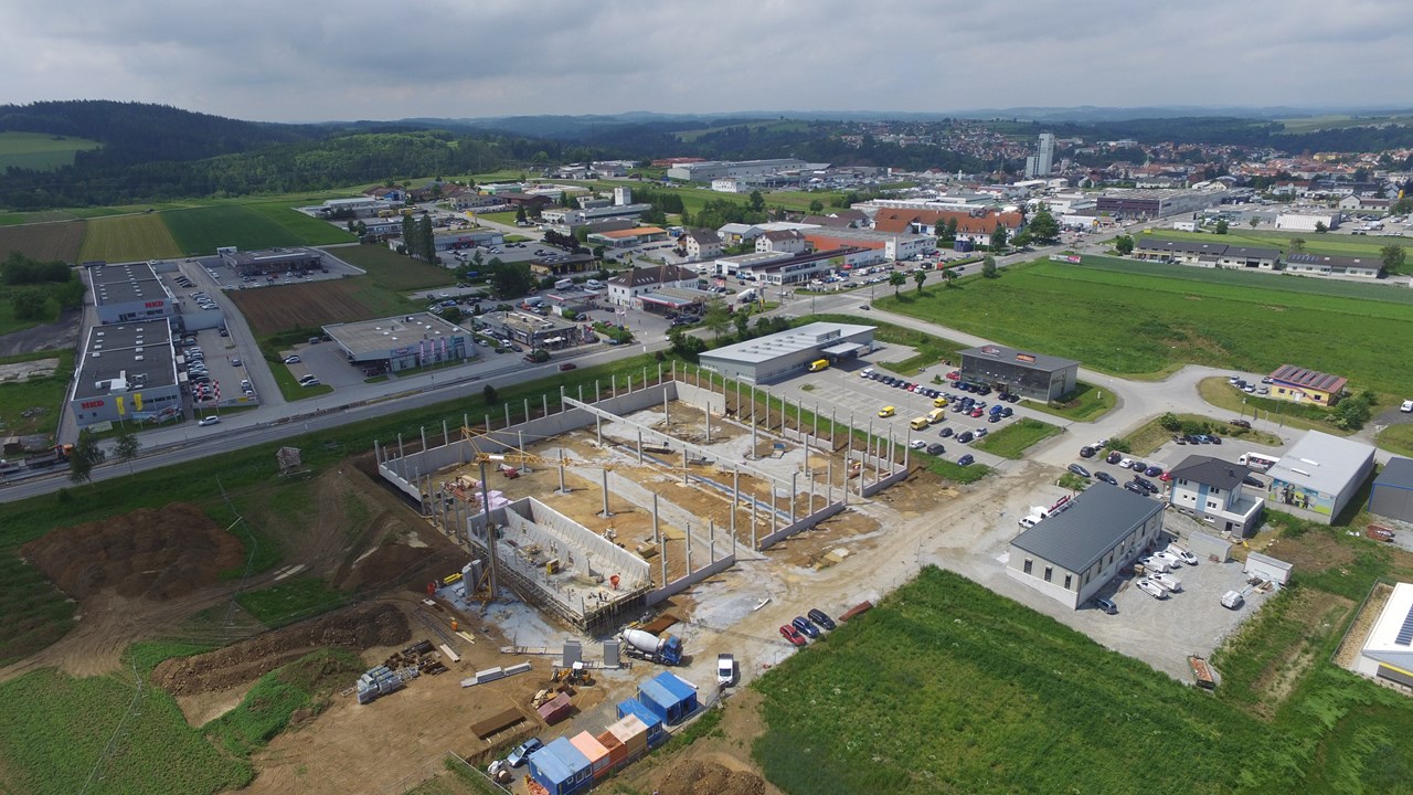 Privatbrauerei Zwettl - Neubau Halle - Construcții industriale Privatbrauerei Zwettl - Neubau Halle - Construcții industriale