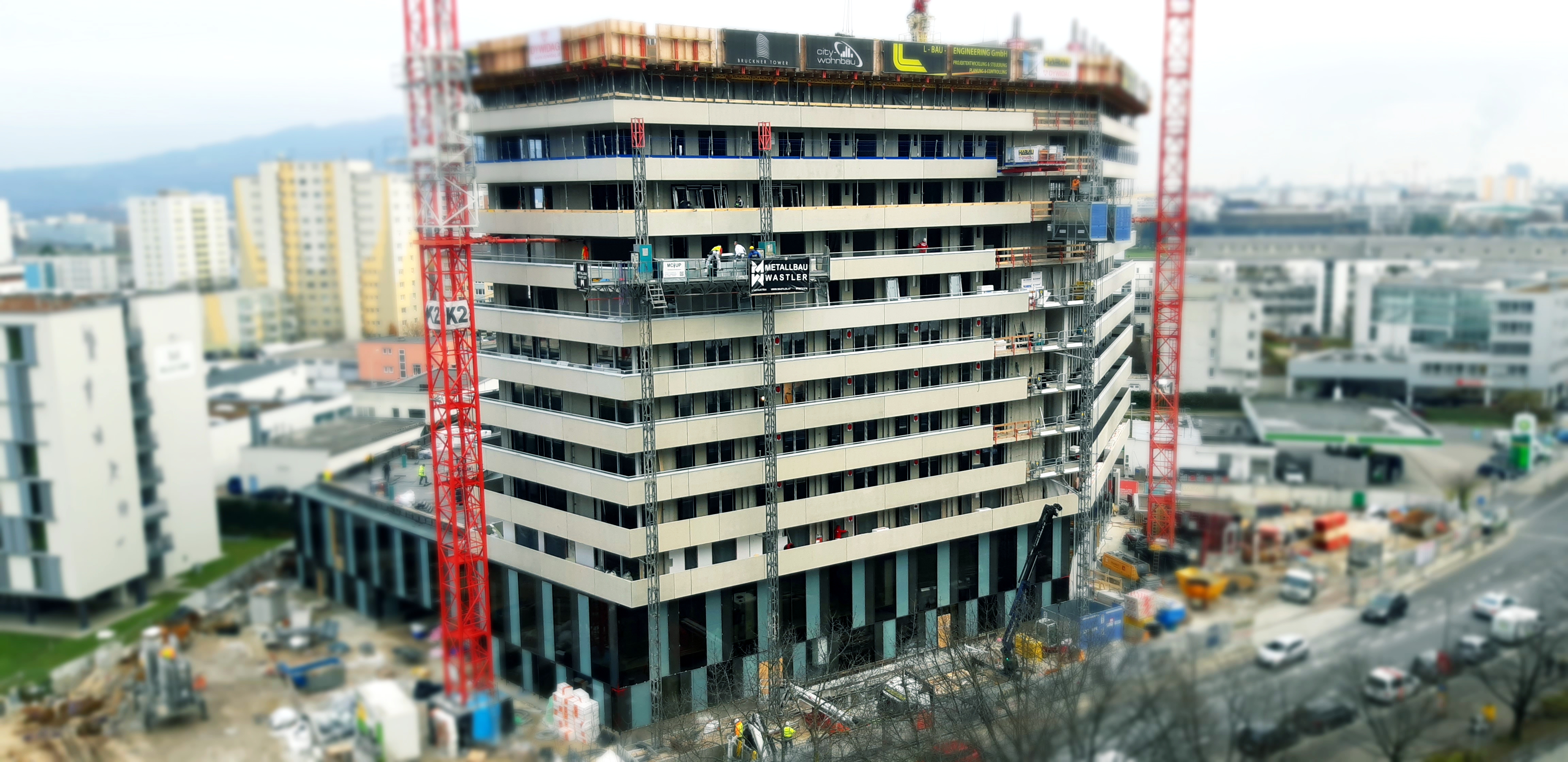 Wohnbau Bruckner-Tower, Linz - Construcția de clădiri