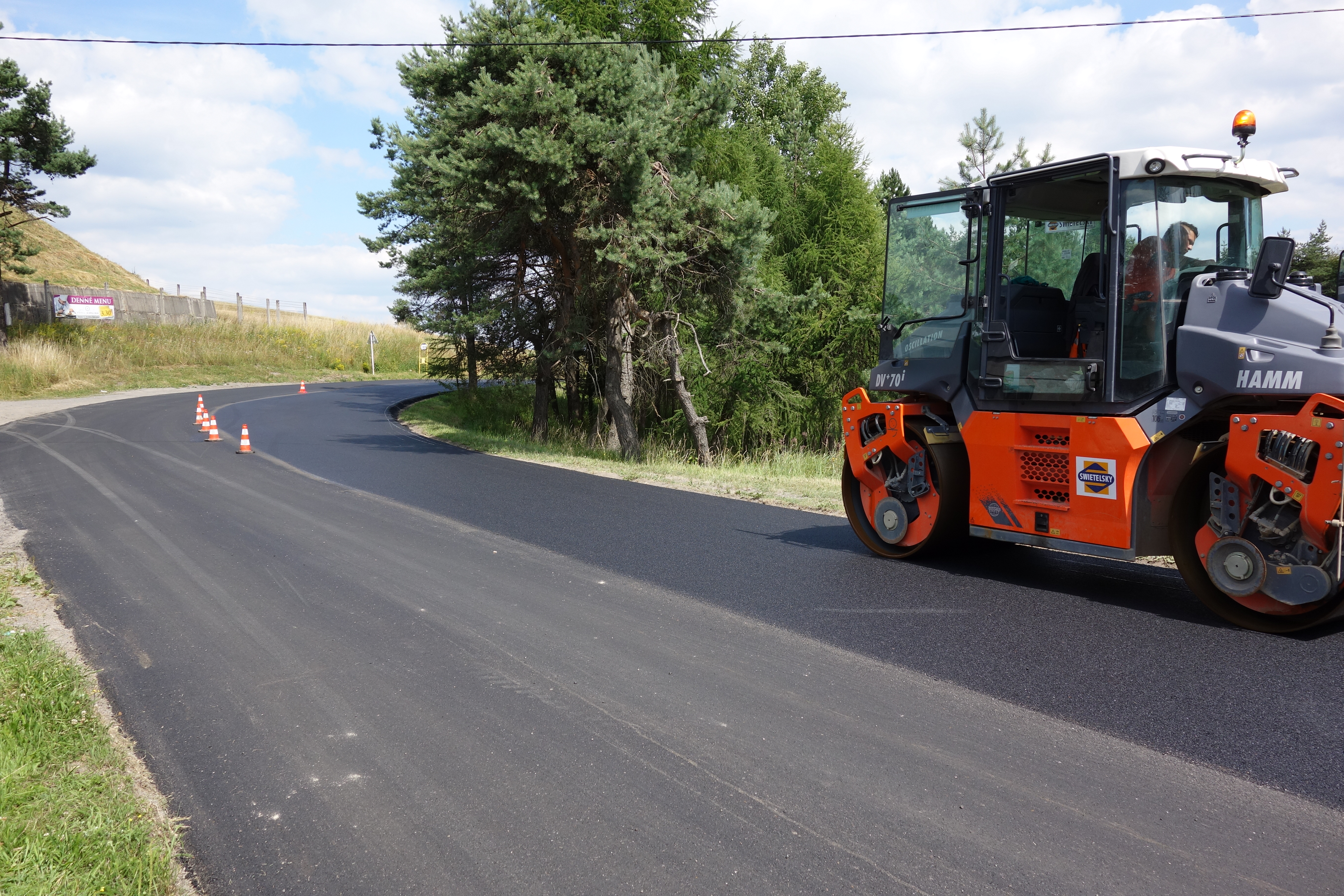 Rekonštrukcia cesty Banská Štiavnica - križovatka - Construcția de drumuri & poduri