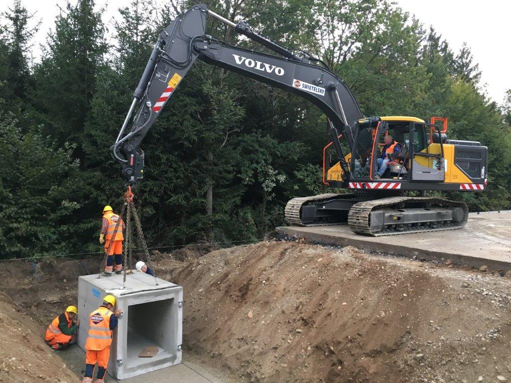 Geh- und Radweg - Putzbrunn - Construcții civile