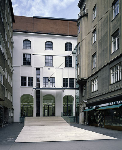 Galerie der Forschung  - Restaurare/conversii