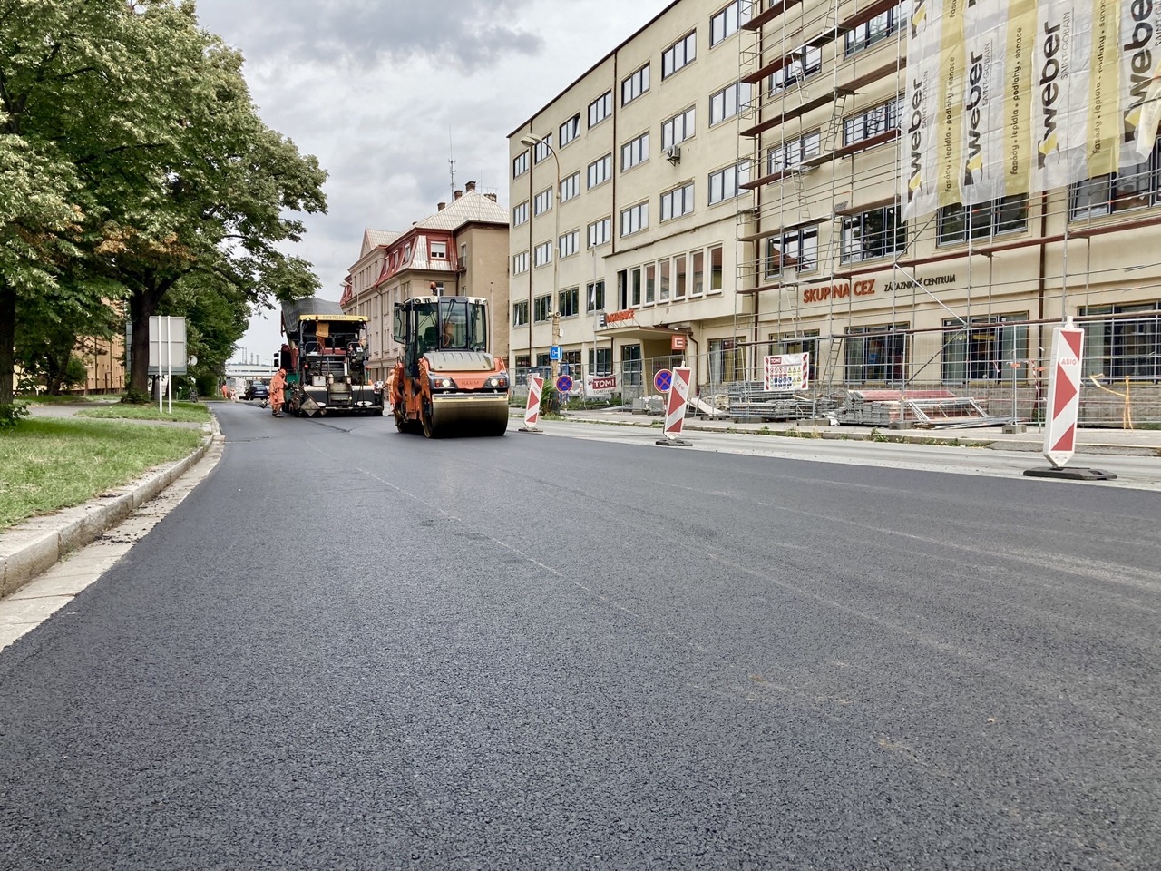 Kolín – obnova povrchu místních komunikací - Construcția de drumuri & poduri