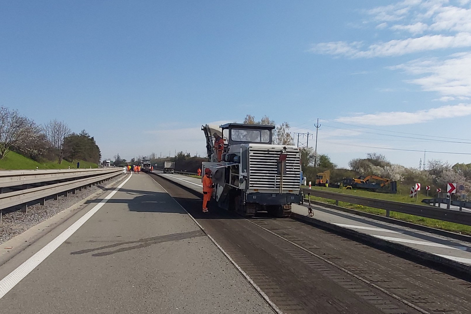 Dálnice D46 – rekonstrukce úseku Vranovice – hranice kraje     - Construcția de drumuri & poduri