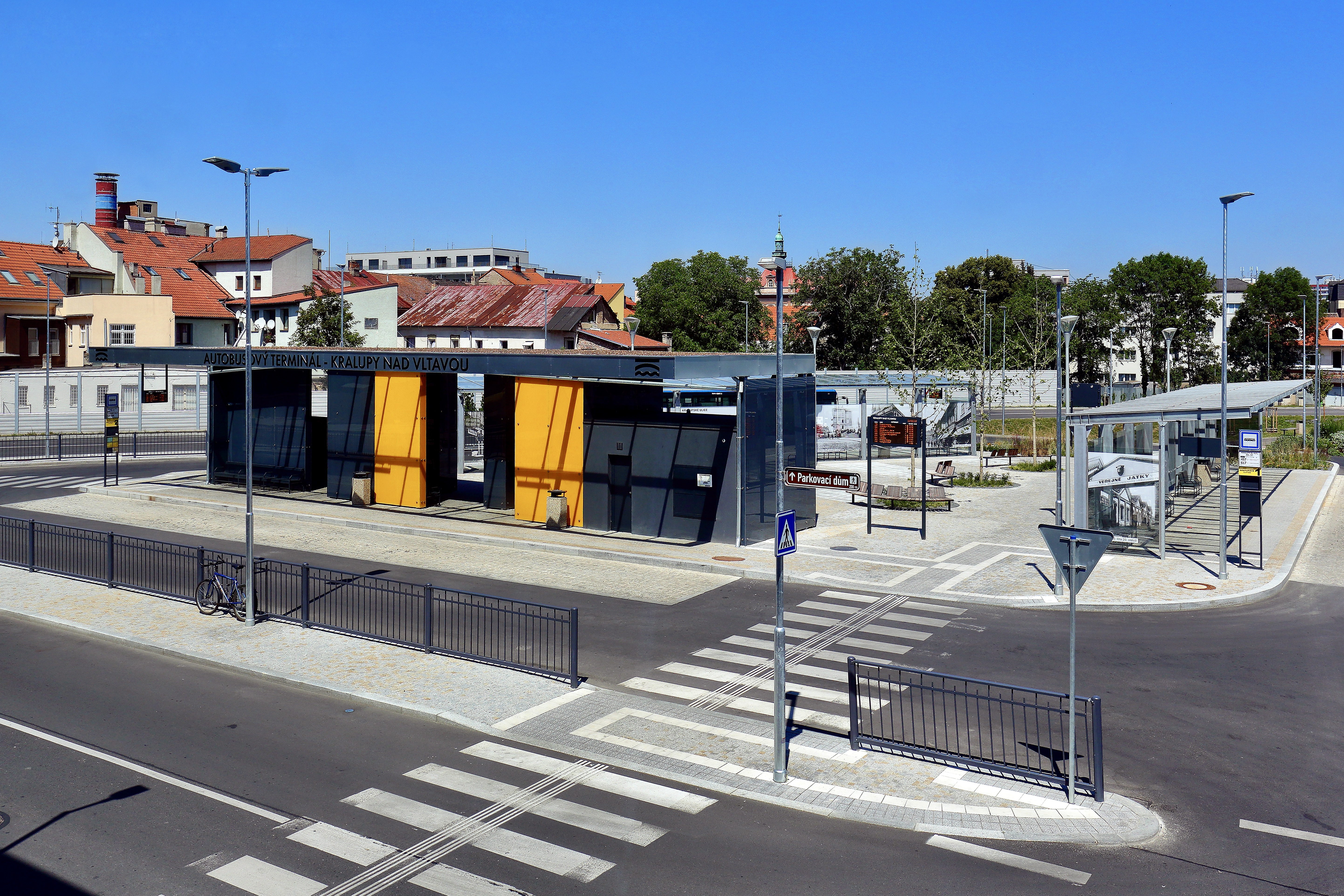 Kralupy nad Vltavou – terminál autobusového nádraží - Construcția de drumuri & poduri