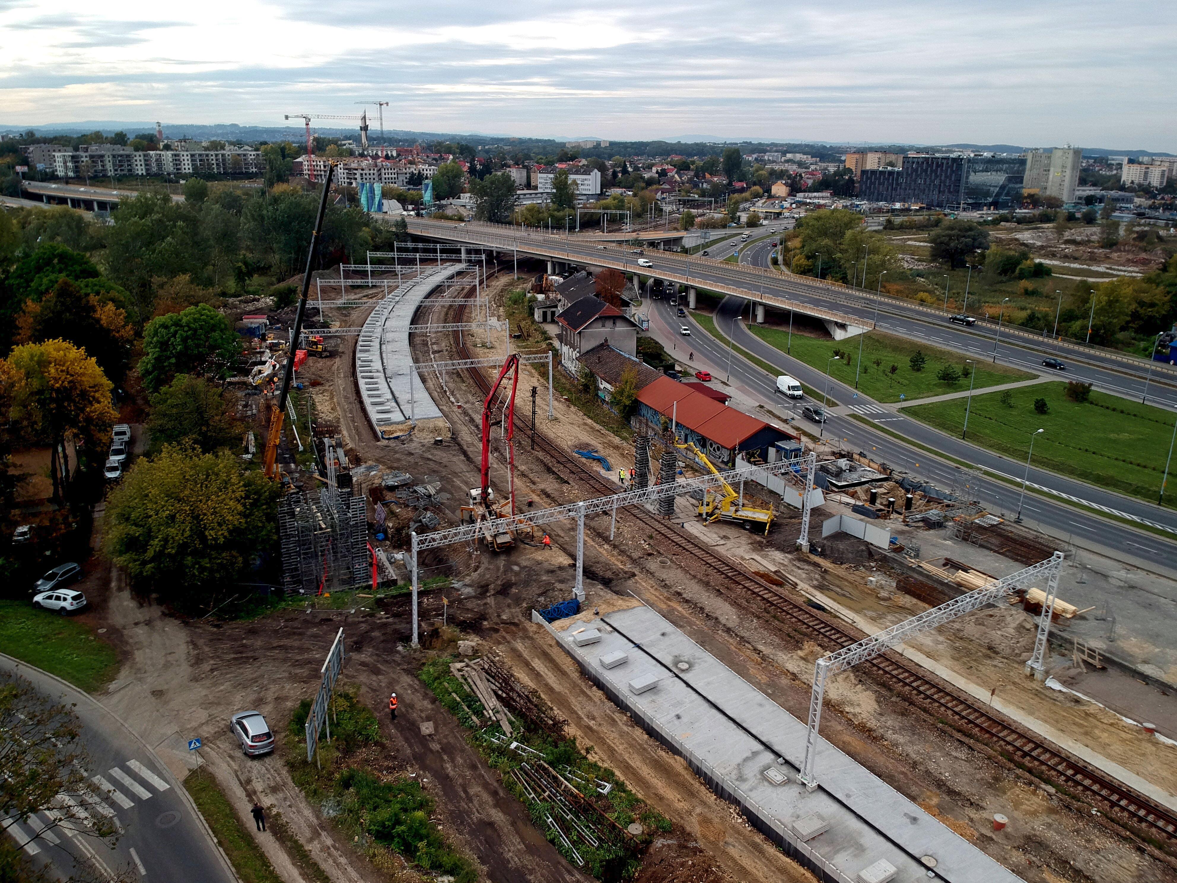 Linia 94 – Odcinek Kraków Bonarka – Podbory Skawińskie - Construcții feroviare