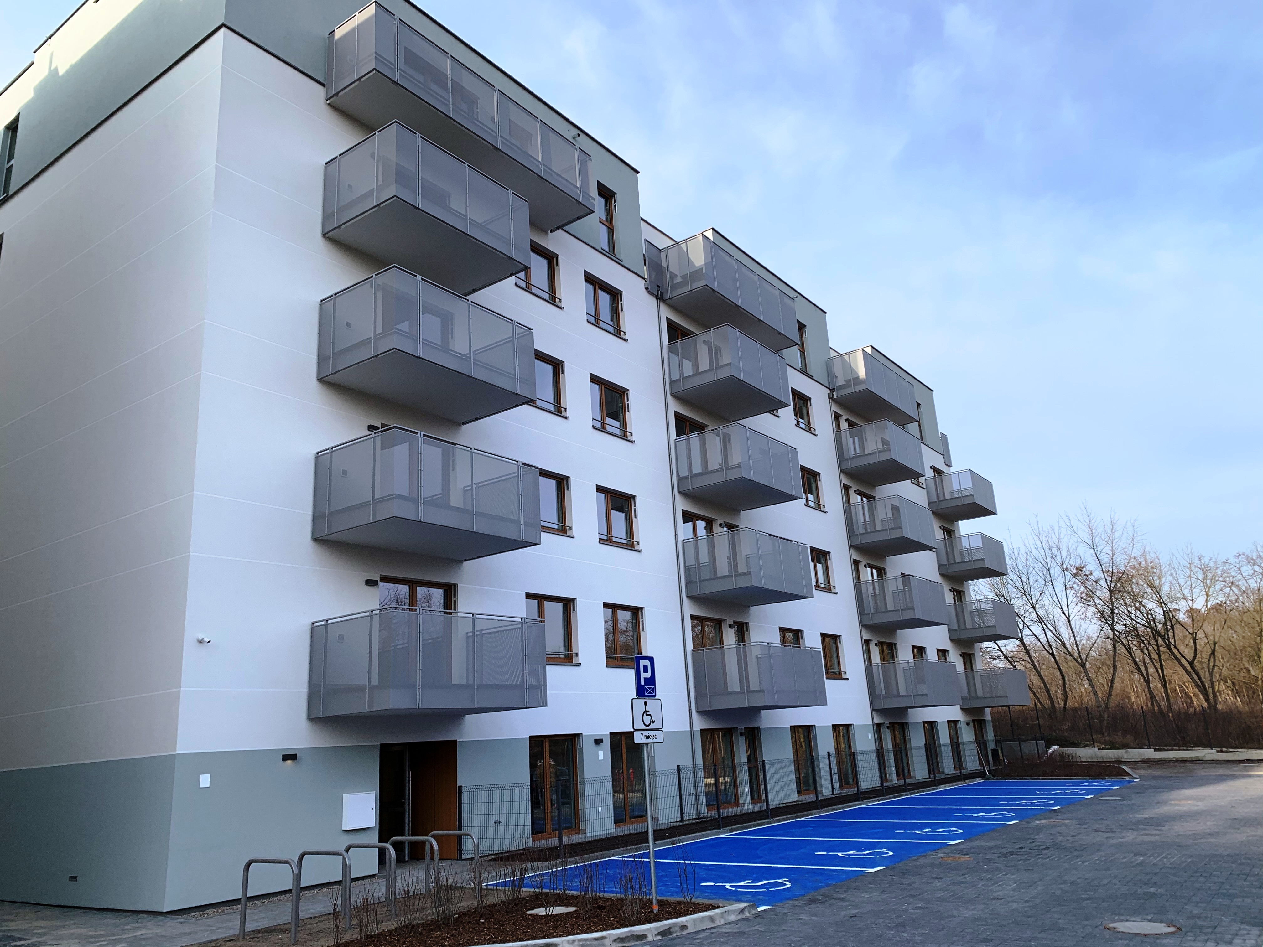Osiedle mieszkaniowe "FORET" w Warszawie - Construcții industriale