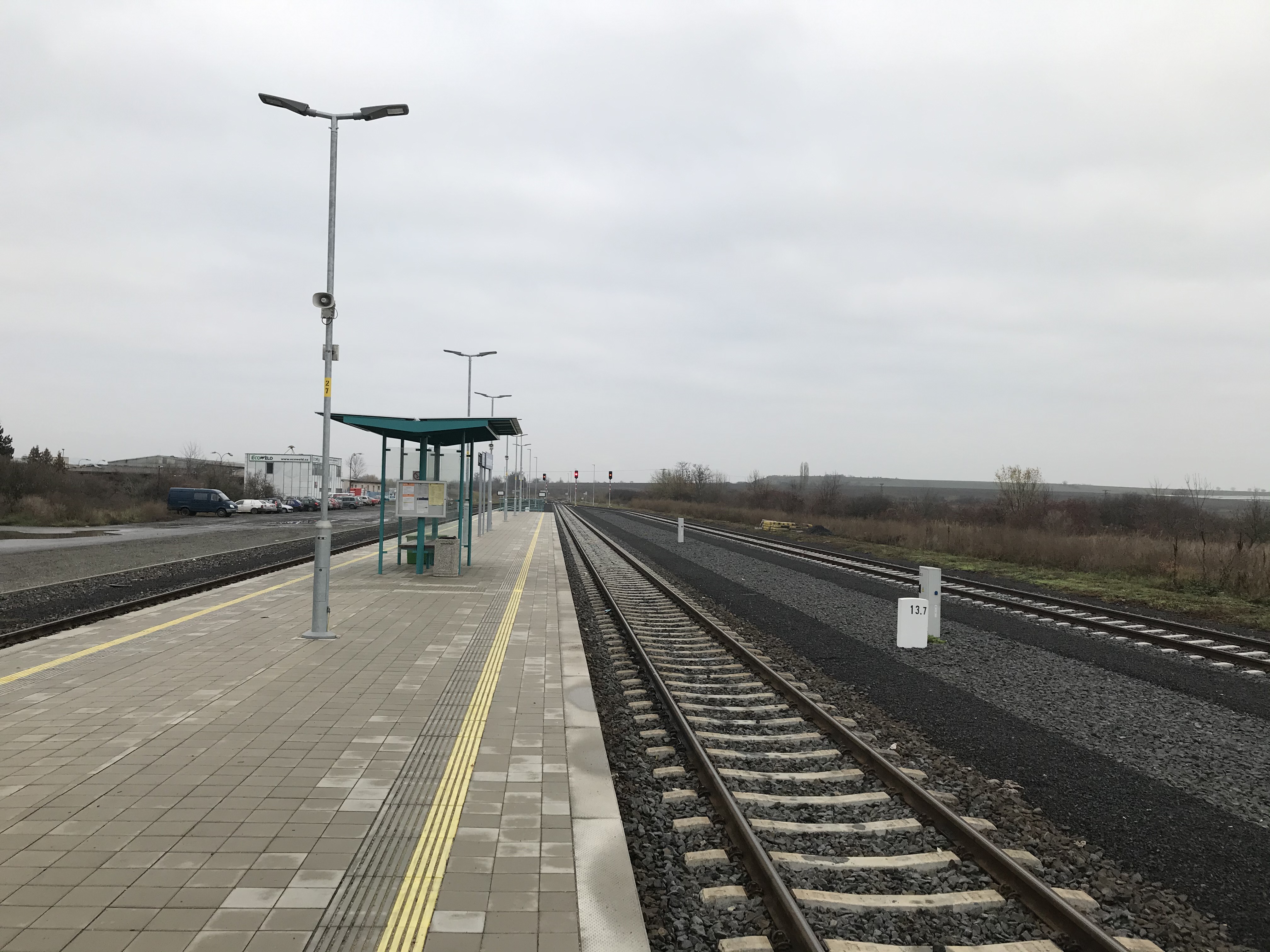 Železniční trať, Lovosice - Louny - Construcții feroviare