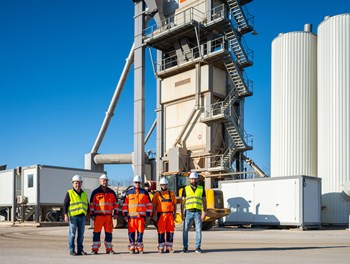 SWIETELSKY Magyarország elérte a 10 millió tonna legyártott aszfaltot – újabb mérföldkő a cégcsoport életében - HU