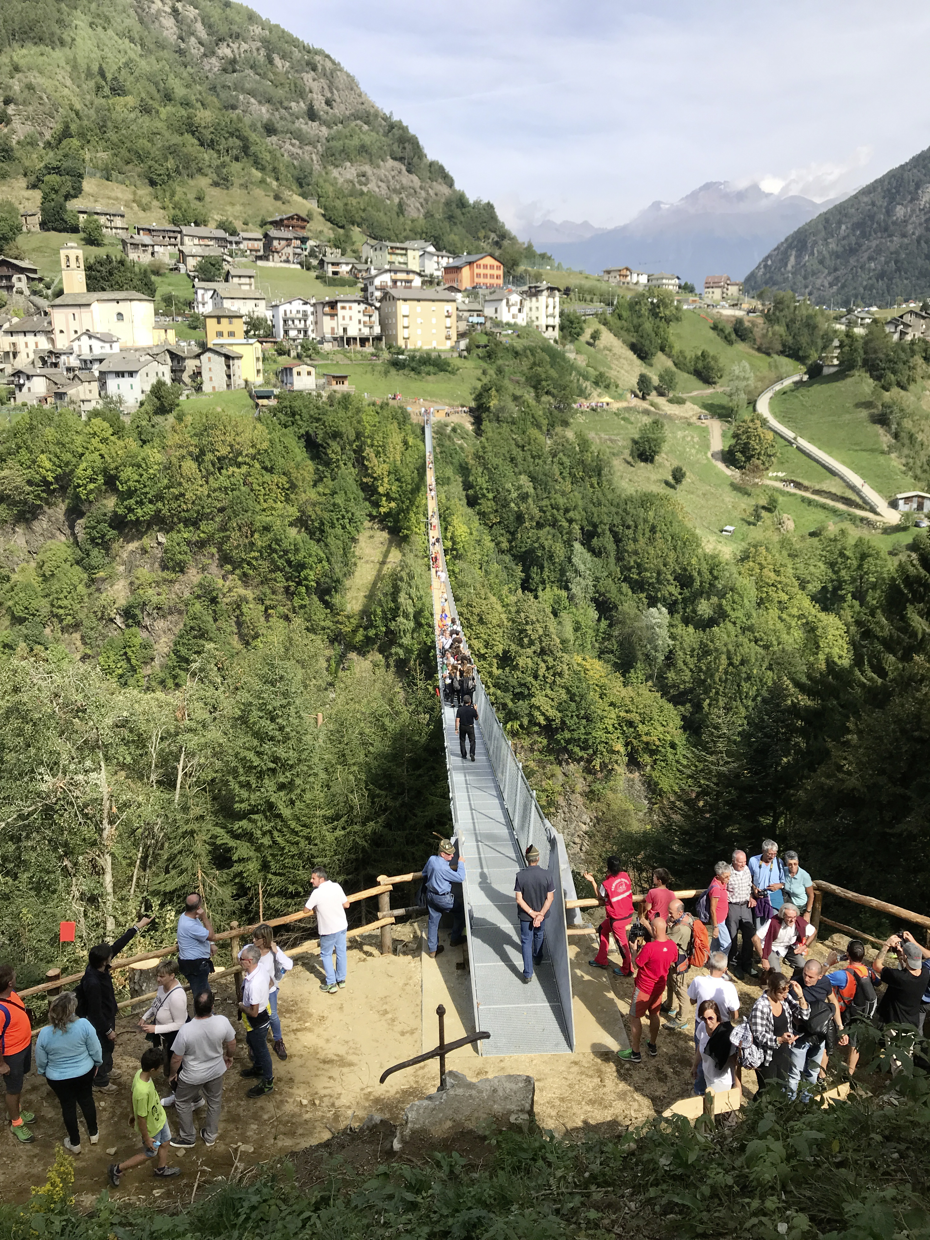 Costruzione di ponti, ponte sospeso pedonale, Tartano - Construcția de drumuri & poduri