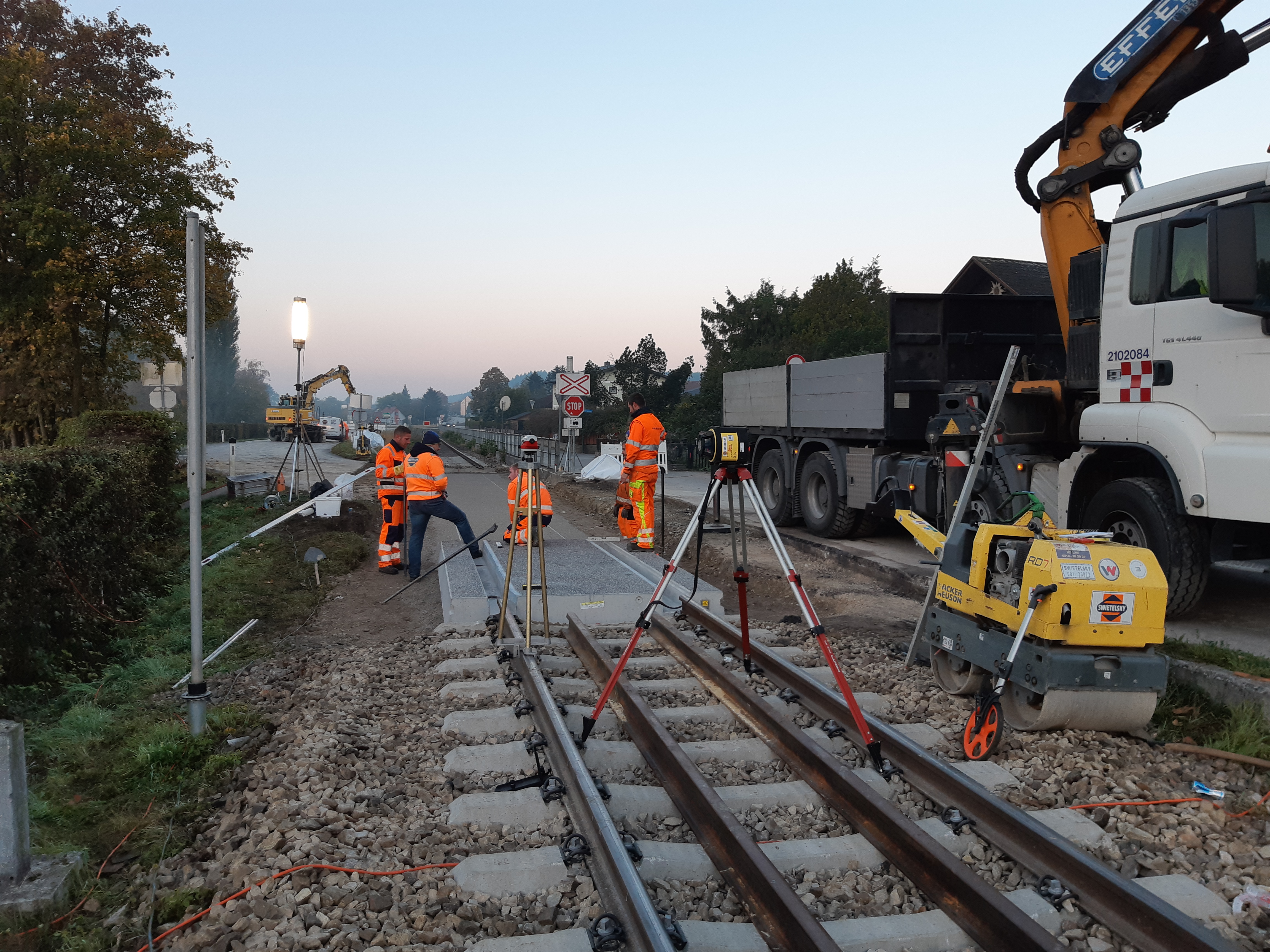 Erneuerung EK mit Gleistragplatten - Construcții feroviare