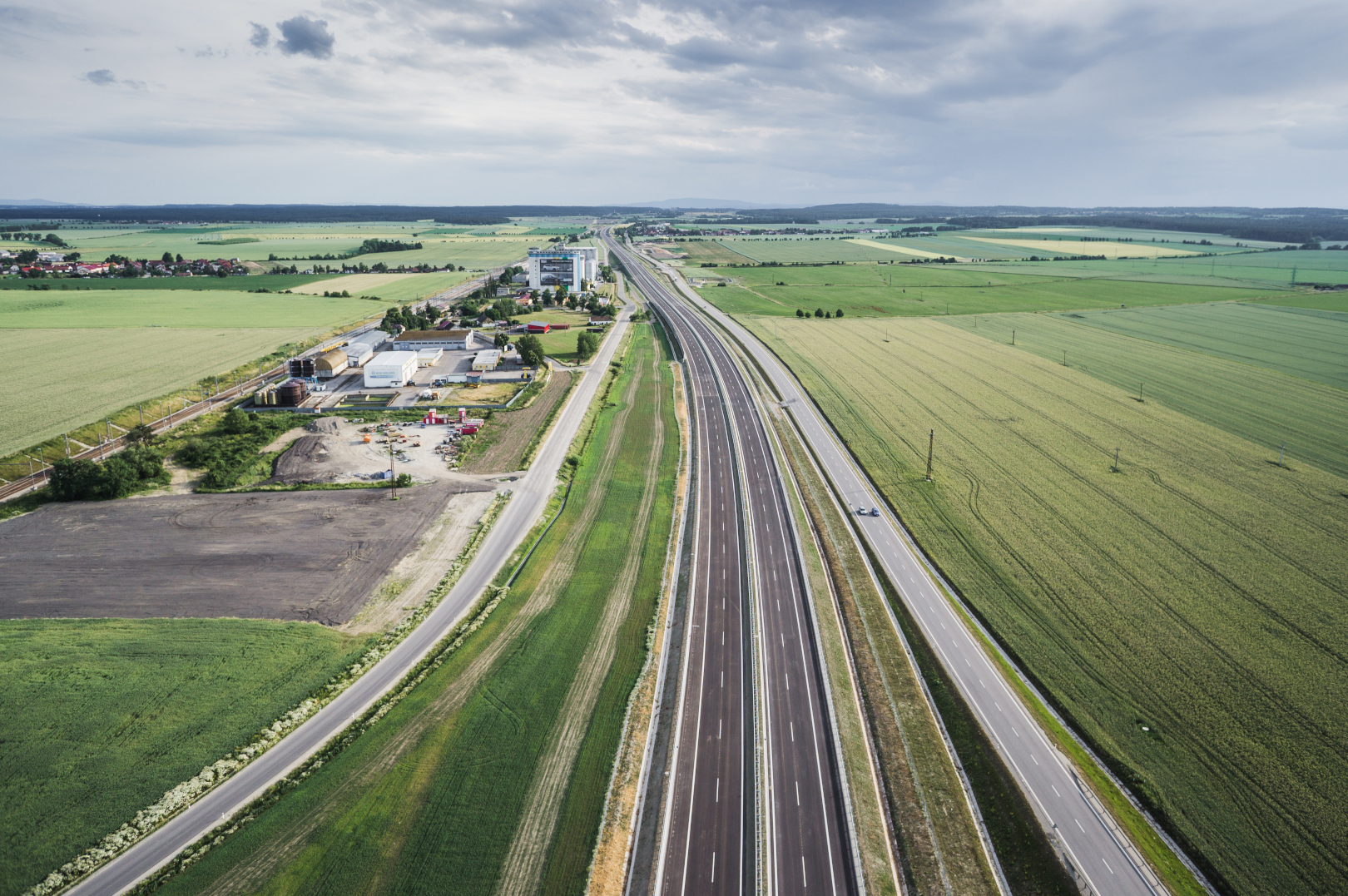 D3 – úsek Bošilec–Ševětín - Construcția de drumuri & poduri