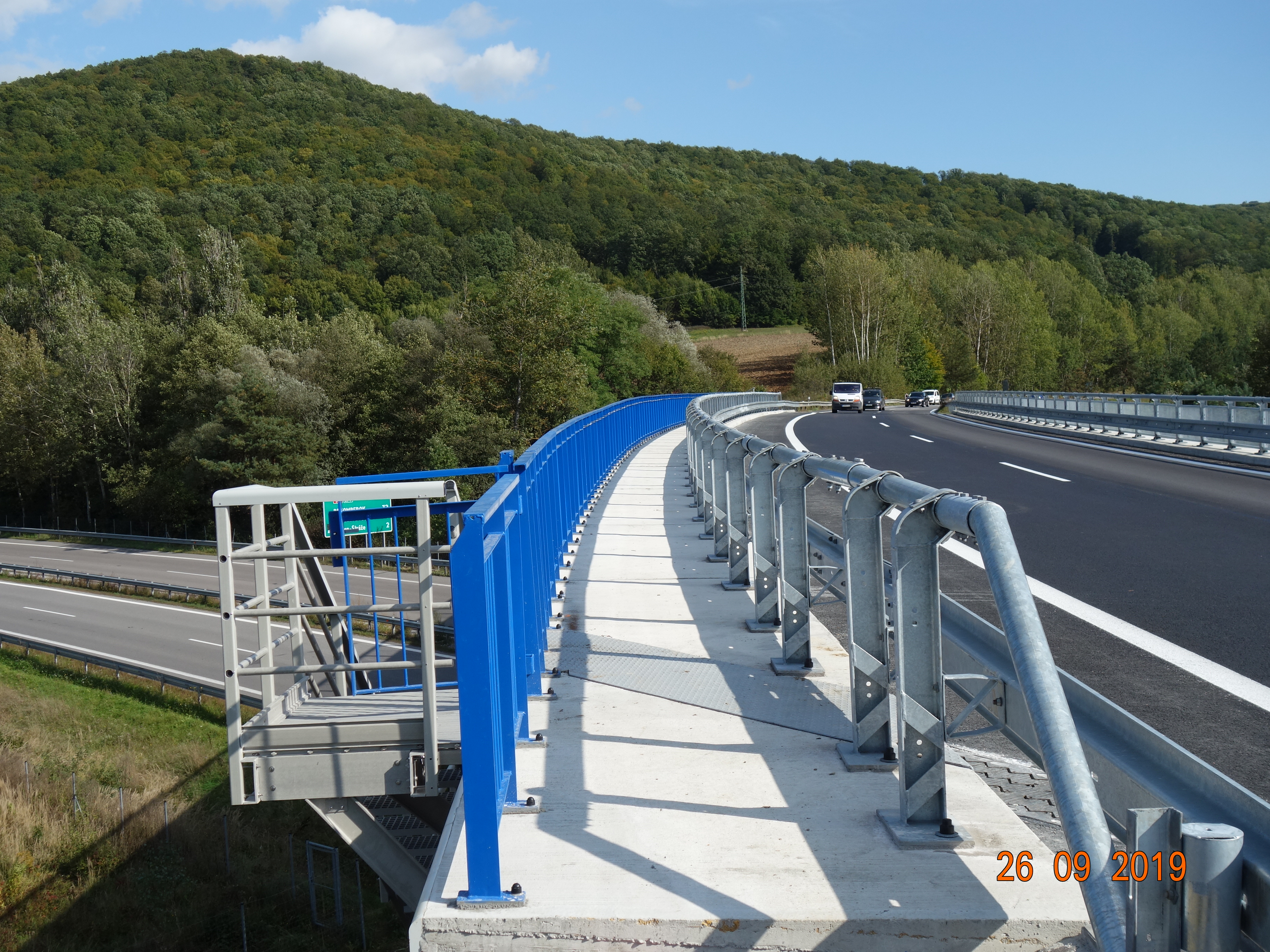 Oprava mosta ev. č. R2-176B nad cestou R1 a potokom Bieň, Budča (107,9 m) - Construcția de drumuri & poduri
