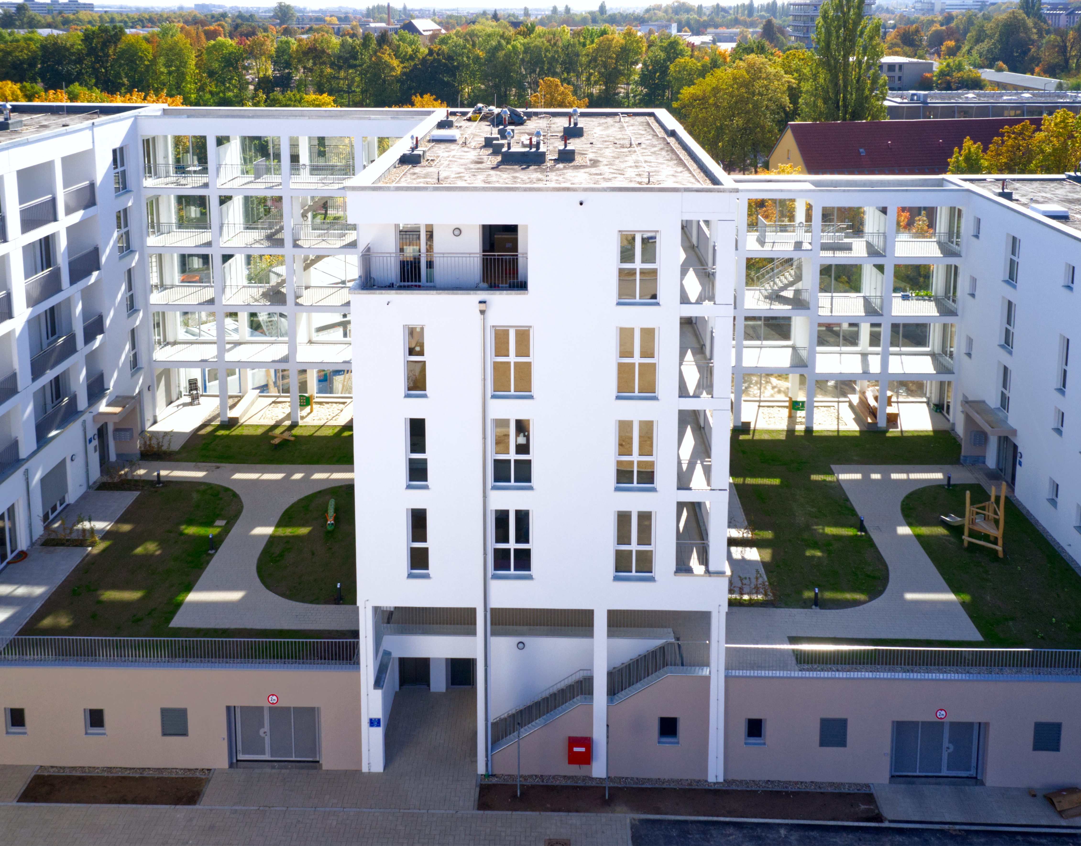 Wohnen am Kunstpark - hochwertige Eigentumswohnungen  - Construcții industriale